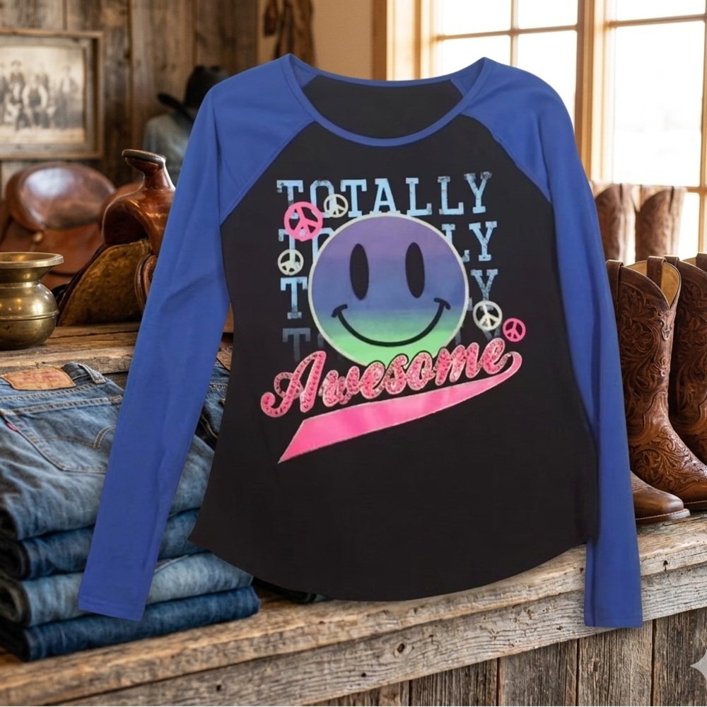 Cute back to school shirt! 🌺